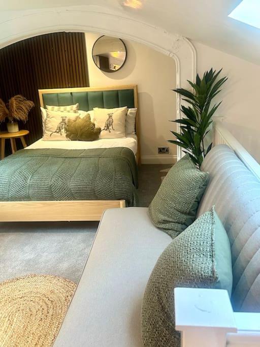 Cosy Stylish Studio Apartment Trowbridge Exterior foto